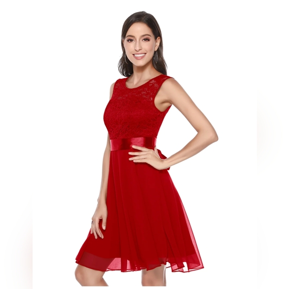 Short Floral Lace Bridesmaid Dress A-line Swing Party Dress - Picture 2 of 6